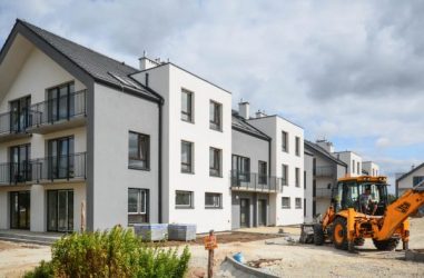 pol 1 otj1zzcp1tvwfrgww96ro3y4pf87ntp5bq1k2ugghc